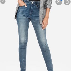 Express Jegging Stretch + High Rose Jean